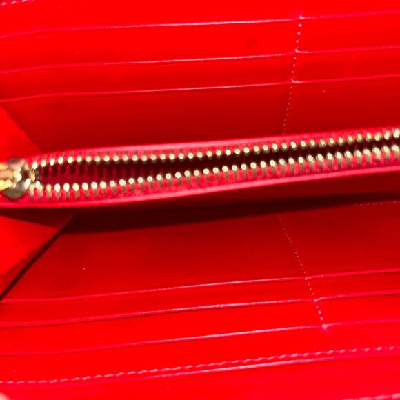 CHRISTIAN LOUBOUTIN Panettone Metallic Gold Leather Long Zip Wallet - Picture 5 of 10